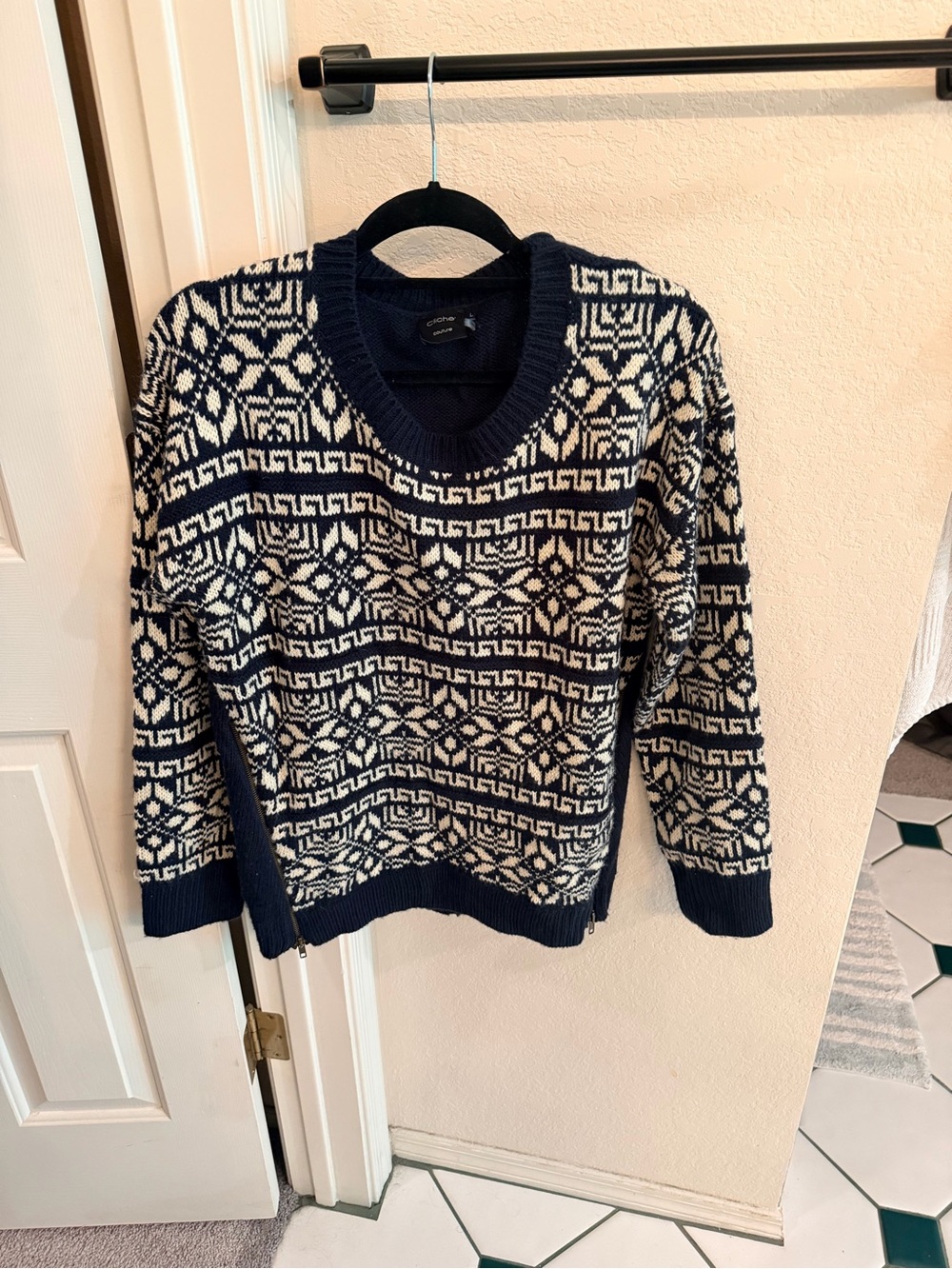 Vintage Navy and Cream Fair Isle Crewneck Sweater